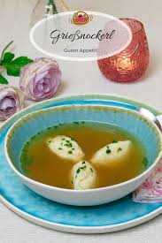 Griessnockerl Die Traditionelle Suppeneinlage Rezept Ideal Regional Rezept Griessnockerln Nockerl Suppeneinlagen