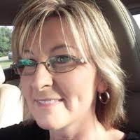 Jennifer Labelle's Instagram, Twitter & Facebook