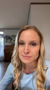 Nichole Garrison's Instagram, Twitter & Facebook