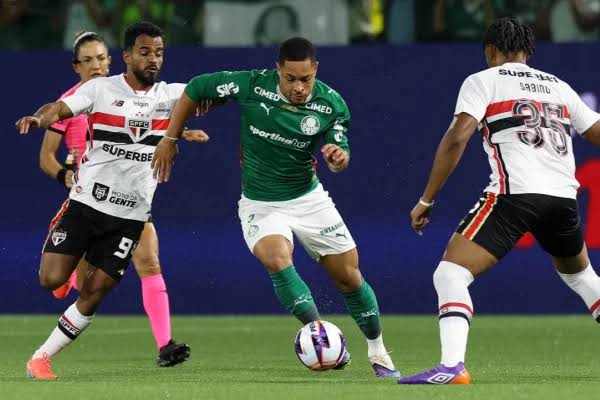 Palmeiras busca manter tabu de tr&ecirc;s anos contra o S&atilde;o Paulo no Choque-Rei