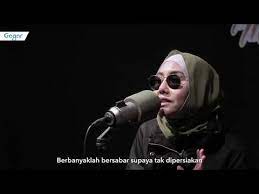 *) f semoga kita kan jadi g em am seperti dua insan bercinta. Ella Dua Insan Bercinta Lyrics Lyrics Com