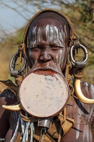 🇪🇹MURSI TRIBE ETHIOPIA The Mursi (or Mun as they refer to themselves) are  a Surmic ethnic group in Ethiopia. They principally reside in the Debub Omo  Zone of the Southern Nations, Nationalities,