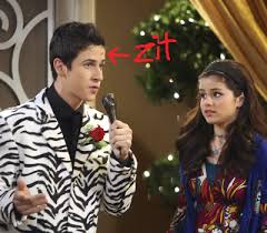 Wizards of waverly place justin and harper graphics. 17 Wtf Moments From Wizards Of Waverly Place Mtv