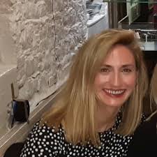 Elaine Leahy's Instagram, Twitter & Facebook