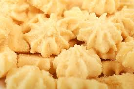 In einem tiefen behälter mit warmer milch oder wasser, hefe und zucker unter rühren mit einem schneebesen bestreuen. Platzchen Ohne Ei Rezepte Brigitte De