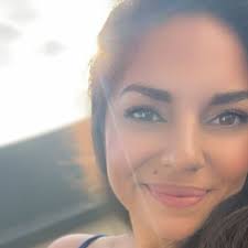 Sara Lo Bianco l 🪷Ajurvéda🐉TČM🌞Rytmus roku (@ajurvedavkuchyni) •  Threads, Say more