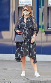 Before he met eugenie, he worked as a waiter in london. Princess Eugenie Will Be A Bohemian Parent Like Fergie Princess Eugenie Floral Dress Black Girls Night Out