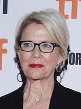 Suzanne Fielding's Instagram, Twitter & Facebook