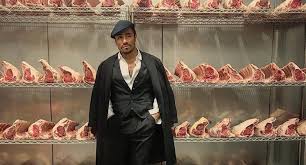 فيديو طباخ تركي يثير عاصفة على الإنترنت بطريقته في رش الملح مجلة هي