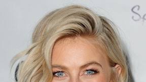 Julianne hough is having quite the month! Come See Julianne Hough S New Pink Hair Teen Vogue