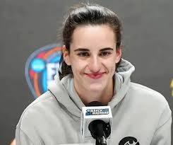 Milaysia Fulwiley, Juju Watkins and Hannah Hidalgo are gonna bring some  real energy, style and flair to the WNBA in 2 years. They were all true  freshman last year and dazzled!!!!! They're