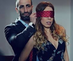 Constantinescu a publicat peste tot, pe principiul ca nu esti cu adevarat. Radu F Constantinescu Si Muza Sa Ramona TransformaÅ£i In Personaje Din 50 Shades Of Grey Evenimentul Zilei