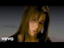 Released as her debut single in january 2003 from the album of the same name on which it features as the first track, it allowed badi to achieve success in france where it topped the chart. Epingle Sur Musique