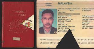 Jangan pulak nanti salah bawah warna buku pulak nanti. Malaysia International Passport Model G Variety I Proprietary Biometric Passport Generation 1 2000 2005 With Umrah Visa