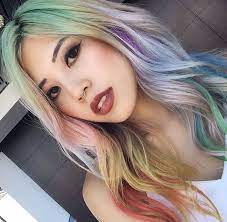 Pin By Karolay On Hair Colors Curls For Medium Length Hair Color Melting Hair Medium Length Hair Styles