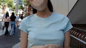 No bra walk】Going for a walk in Shibuya and too many people are  there...【Marunouchi office lady】 - YouTube