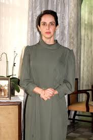 Maybe you would like to learn more about one of these? Vete A Donde Estes Mas Contento Iran Castillo Cuenta Su Version Por La Que Termino Con Su Novio Famosos Univision