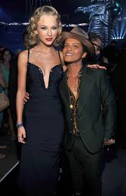 The song was written by mars, philip lawrence, ari levine, and phredley brown, while production was handled by the former three as members of the smeezingtons. How Tall Is Bruno Mars Popsugar Celebrity Uk