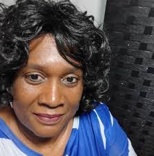 Joni Reilly's Instagram, Twitter & Facebook