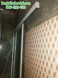Pintu kamar mandi wc alphamax boston door pvc 70x195 grey aluminium: Pintu Sliding Aluminium Dengan Kaca Film Buram Semarang 900ribu Mtr