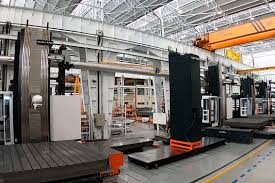 Horizontal & vertical milling machine. Correa Axia Frasmaschinen Fur Die Windkraftbranche