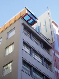 4 Incredible Hanging Hotel Pools Amusing Planet Rooftop Pool Hotel Pool Saltwater Pool