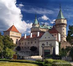 Current Image Of Bojnice Castle In Left Front Is Lipa Krala Mateja King Matias Limetree Bojnice Castle Famous Castles Castle