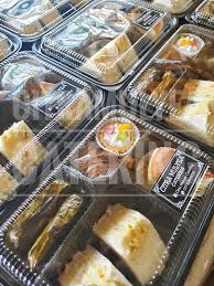 Google's free service instantly translates words, phrases, and web pages between english and over 100 other languages. Bento Set Minum Petang Citra Mulyea Catering Facebook