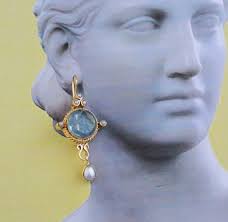 RingDesire Intaglio Earrings, Small Blue Quartz Earrings, Vintage Earrings, 1920s Intaglio, Antique Jewelry, Gold Earrings, Intaglio Jewelry