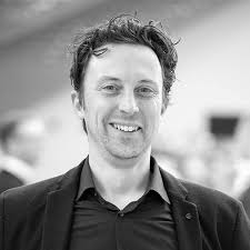 Hier is Vincent. Eén en al oor.