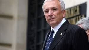 Constantin mugur isărescu (romanian pronunciation: Mugur IsÄƒrescu Bancherul È™ef Pe Care Nici O CrizÄƒ Nu L A Doborat A Ajuns La 69 De Ani Click Mobile