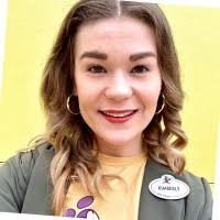 10+ profiler som matchar ”Kim Yeoman”