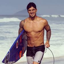 Medina and ibelli were battling it out on round of 16 at the 2019 billabong pipe masters. 98 2 Mil Curtidas 433 Comentarios G Medina Gabrielmedina No Instagram Surf Crushs Curtidas
