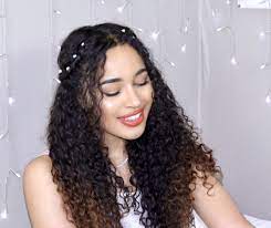 This hairstyle may seem very simple, but you will be surprised how something so easy looks so pretty on curly hair. Boho Curly Hairstyles For Prom Weddings Graduation Parties Beautiful Natural Hairstyles By Lana Summe Curly Prom Hair Curly Hair Pictures Curly Hair Styles