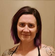 Amy Mackay's Instagram, Twitter & Facebook