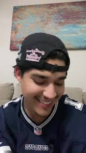 Irvin Gonzalez (@orbinkxo)