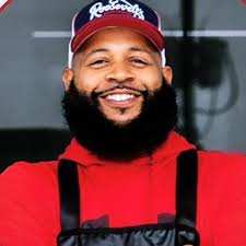 Lee Brownlow (@kingleeohtown) • Instagram photos and videos