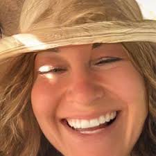 What's some good eye drops for red eyes for my Bulldog?