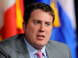 Buzzfeed News founding editor Ben Smith leaves to join New York Times