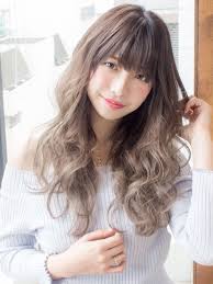 ロンググラデーション20代におすすめ外国人風 シースルーバング