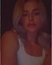 Lynn Threadgill's Instagram, Twitter & Facebook