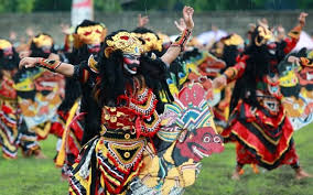Check spelling or type a new query. Tari Banyuwangi Jaranan Buto Yang Diciptakan Seniman Asal Trenggalek Kabar Banyuwangi Selabar