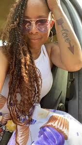 Aldi AOS silicone pan and wine