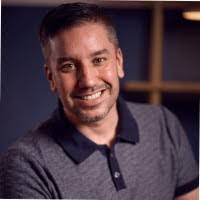 Derek Beach's Instagram, Twitter & Facebook