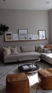 Making a small space feel spacious is all about choosing the right colors and textures, and arranging your furniture strategically. Neuen Deko Living Room Design Living Room Decor Apartment Minimalist Living Room Apartment Living Room Decor Modern