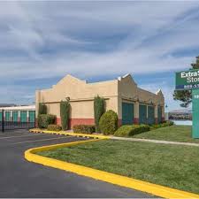 Maybe you would like to learn more about one of these? Extra Space Storage 12 Photos Self Storage 1399 N Rainbow Blvd Las Vegas Nv Phone Number