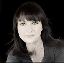 Candice Ensign's Instagram, Twitter & Facebook