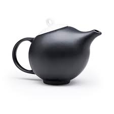 Black And White Teapot Modern Teapot In Black White Ceramic Inspired By Eva Zeisel Design Award Winner Published In New York Times Tea Pots Ceramic Teapots Teapot Design