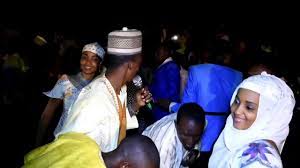 Général sanda boro bangal karzai gabonais video clip.mp3. Sanda Boro Mboscuda Maiganga Official Audio Youtube