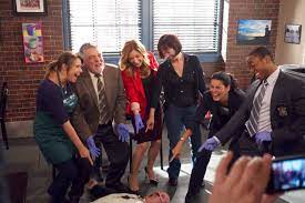 May 06, 2021 · the barry frost character had to be written off of rizzoli & isles due to tragic circumstances in real life, which is why barry's funeral in season 5, episode 2 is so emotional. Pin On Rizzoli And Isles